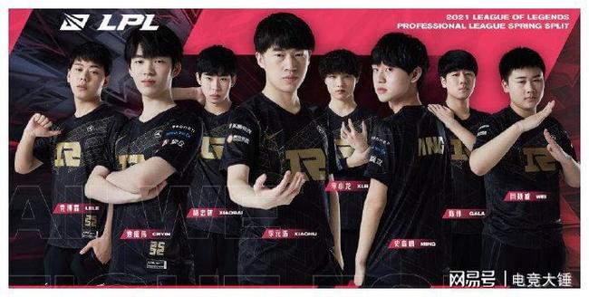 总监迈克尔 总监迈克尔