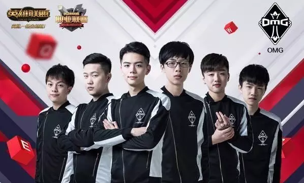 方面展现出 方面展现出