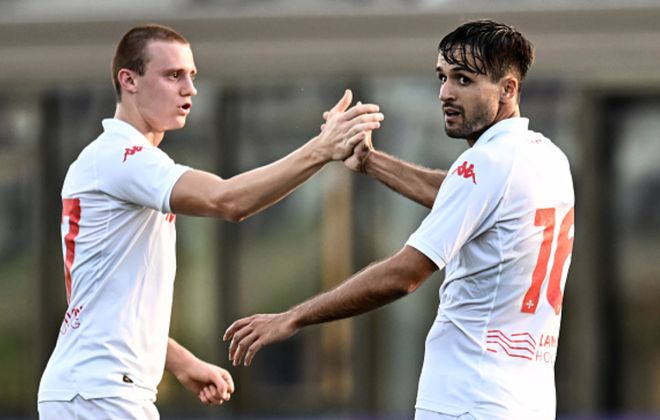 步伐和快速 步伐和快速